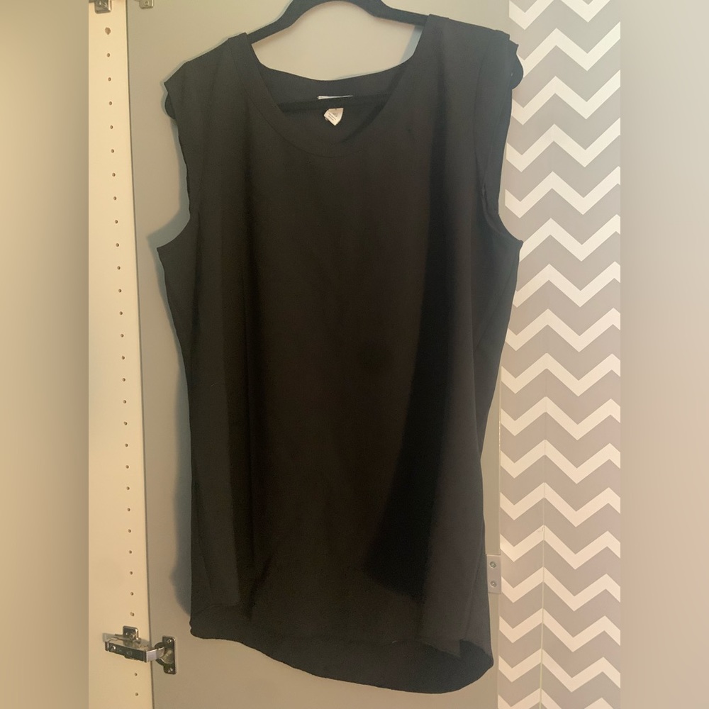 Sleeveless shift tank black plus size 16